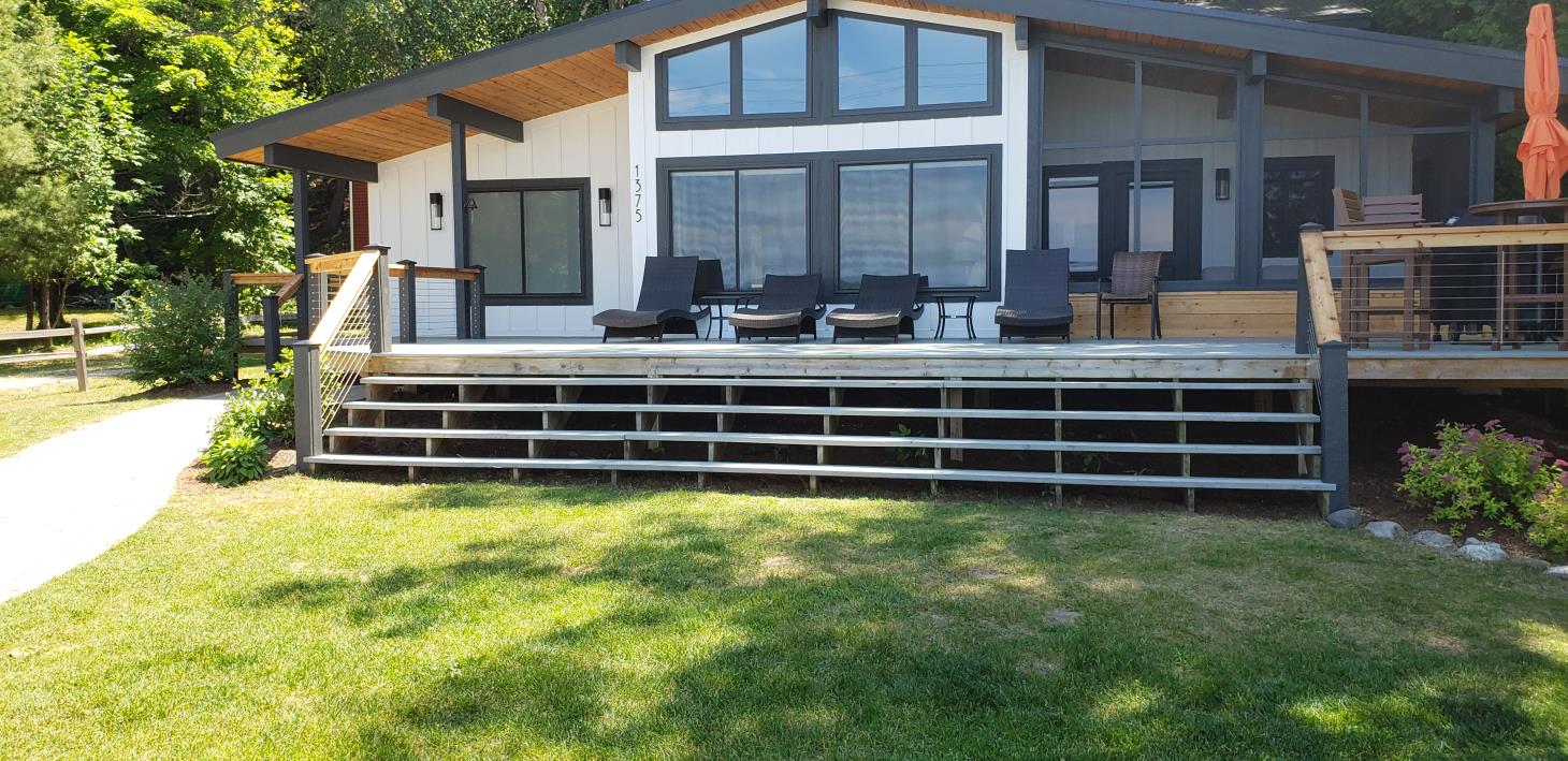 Up North Contracting: Service Image-19 Up North Contracting: Service Image-19